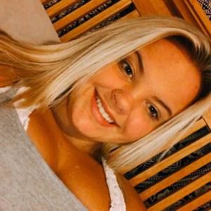 Meet your Posher, Abby